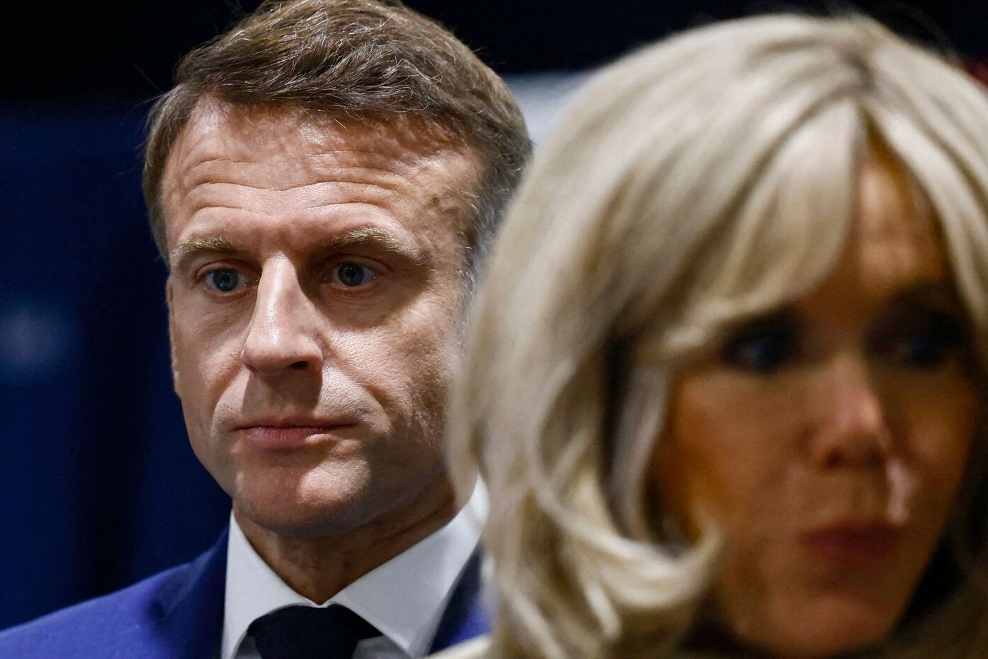 Są pierwsze sondażowe wyniki wyborów we Francji.