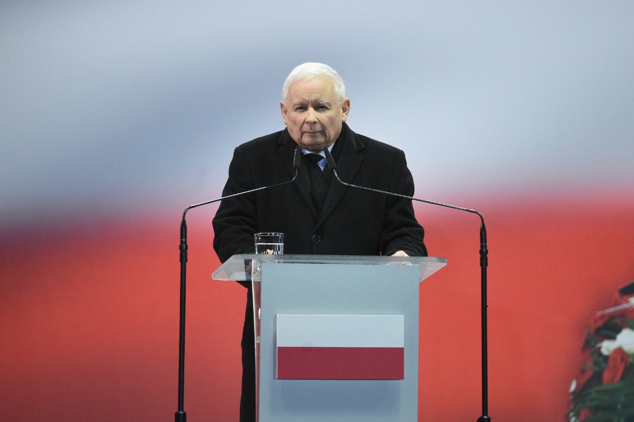 Ekspert o mowie ciała Jarosława Kaczyńskiego podczas przemówienia nt. katastrofy smoleńskiej