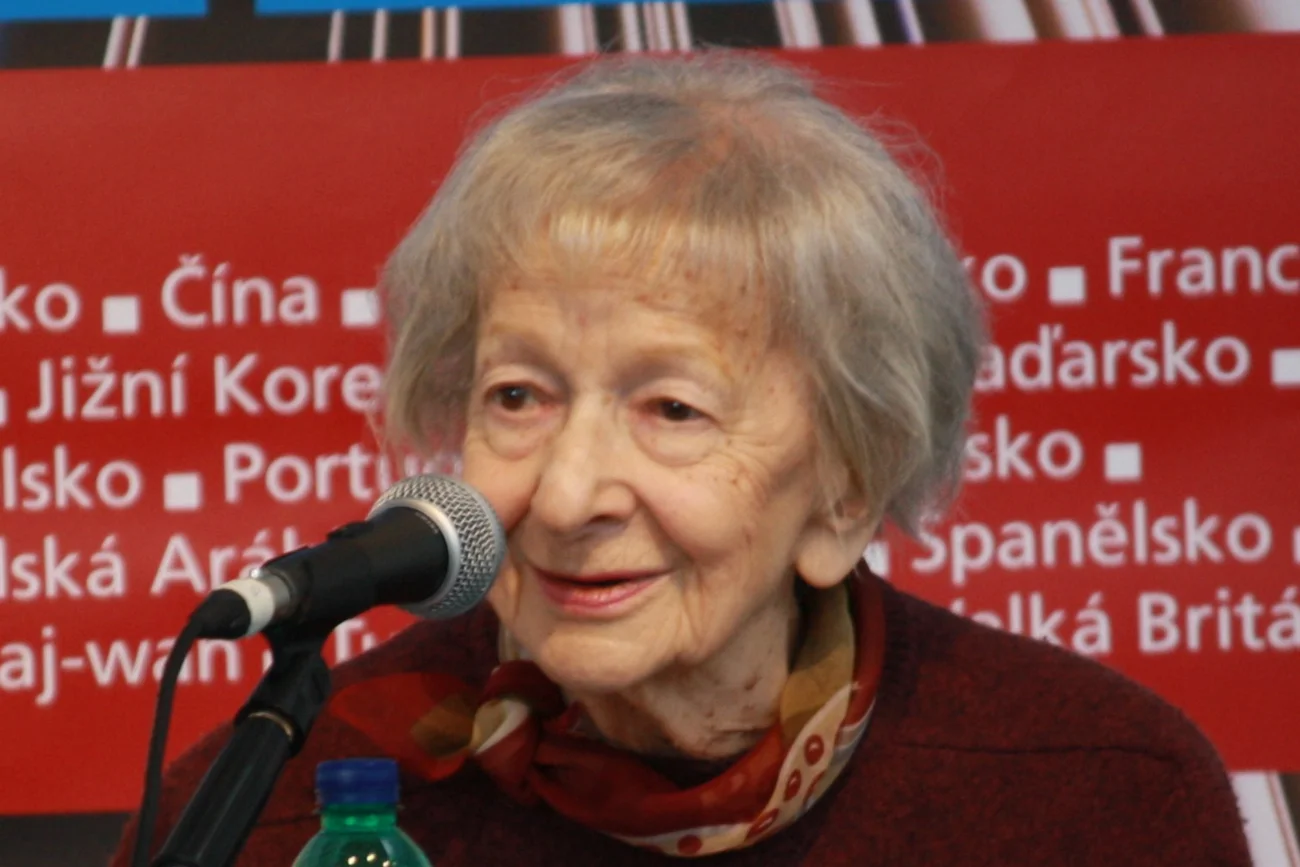 Odkryto nieznany i bardzo aktualny wiersz Wisławy Szymborskiej