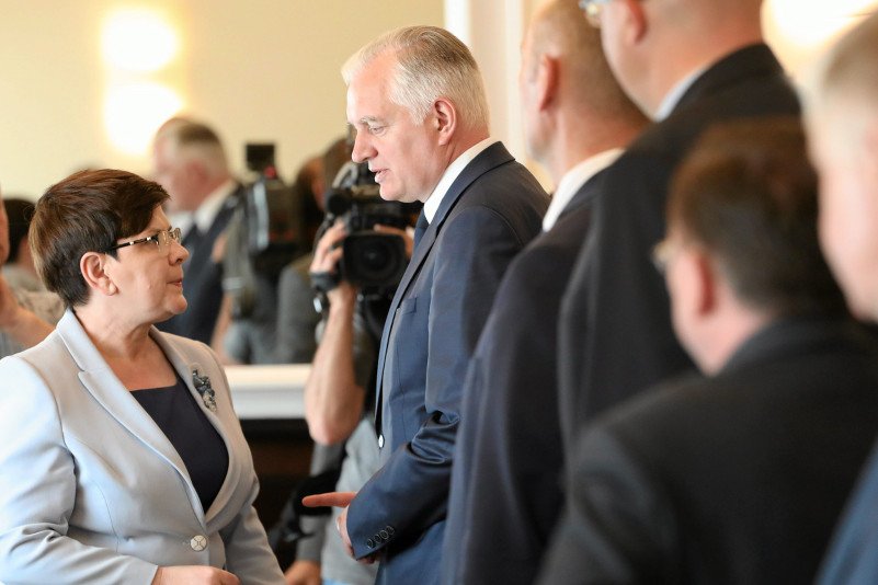 Prezes Jarosław Kaczyński zapowiedział na jesień ocenę rządu Beaty Szydło