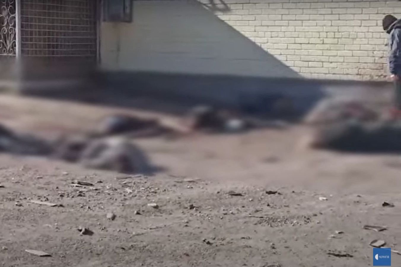 Rosjanie ostrzelali w Czernihowie ludzi stojących w kolejce po chleb. 10 osób nie żyje.