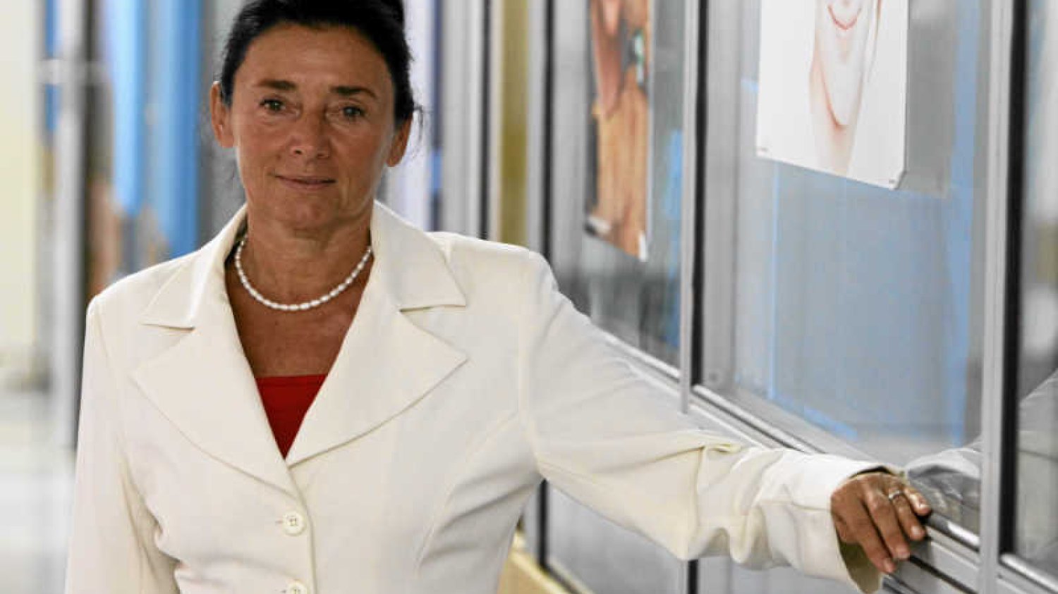 Prof. Alicja Chybicka, onkolog i senator PO broni pakietu kolejkowego i onkologicznego.