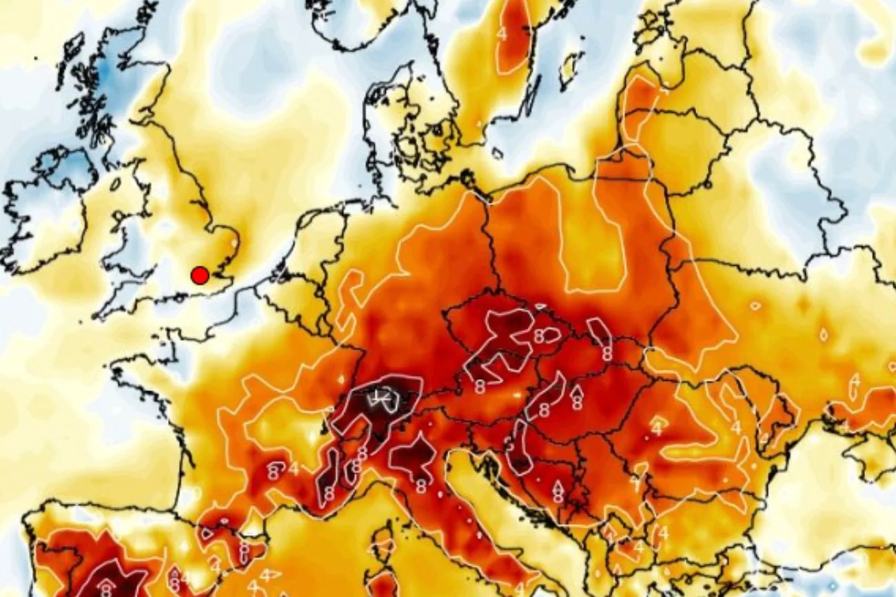 Pogoda szykuje zmiany. IMGW wydał alerty przed burzami na południu Polski.