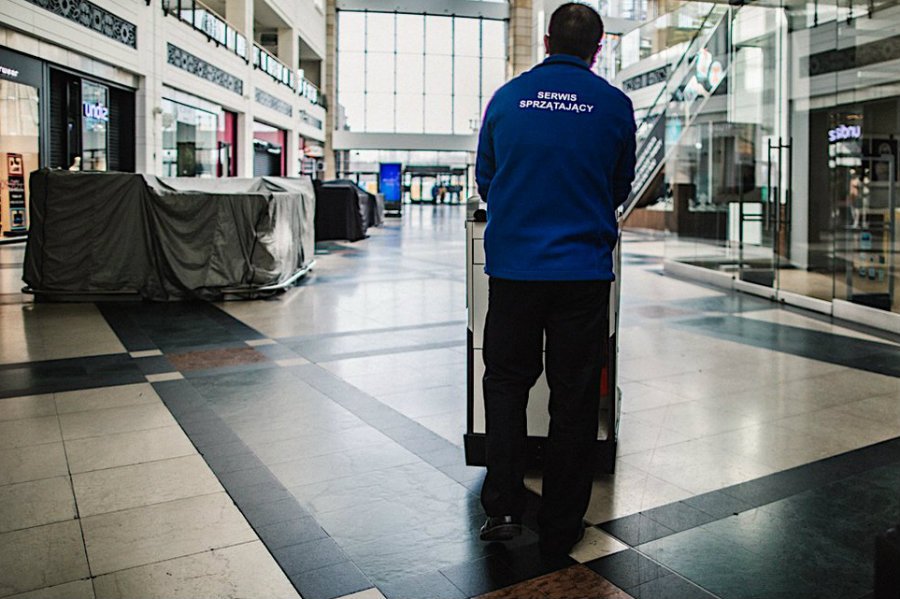 Oto jedna z galerii handlowych w niedzielę wolną od handlu.
