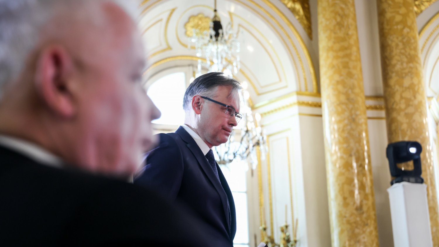PiS chce domagać się od Niemiec 1,3 bln euro w ramach reparacji wojennych. PiS chce domagać się od Niemiec reparacji wojennych. Pomysł firmują Jarosław Kaczyński i Arkadiusz Mularczyk.