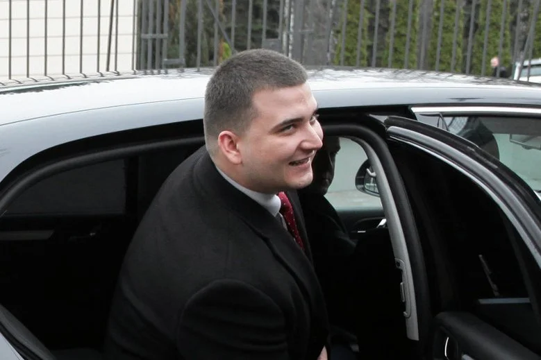 Ile Bartłomiej Misiewicz wydał na paliwo w MON?