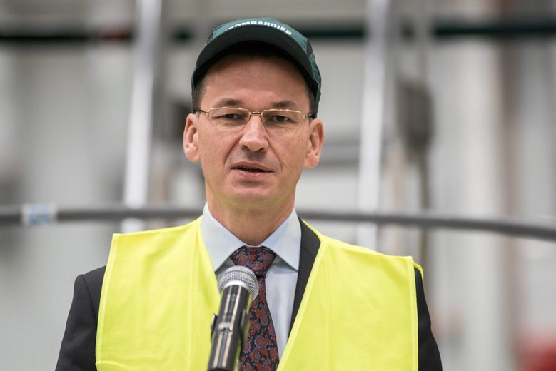 Trwa operacja ocieplania wizerunku przyszłego premiera Mateusza Morawieckiego w elektoracie PiS