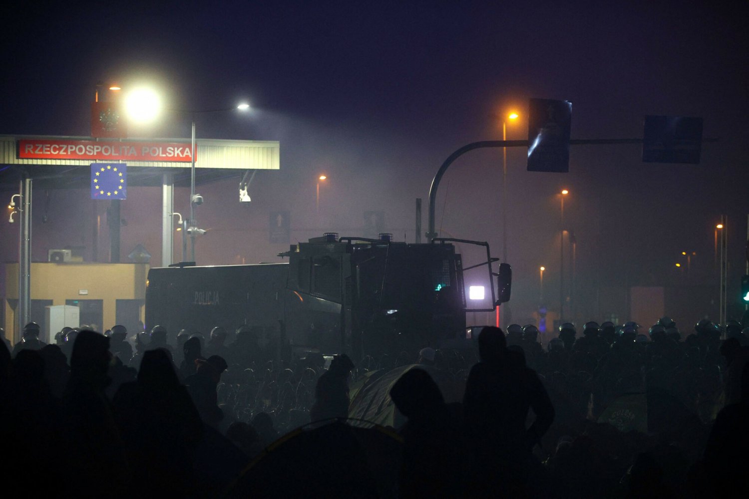 Do kolejnych incydentów związanych z próbami wtargnięcia migranów do Polski doszło na granicy Polski z Białorusią.