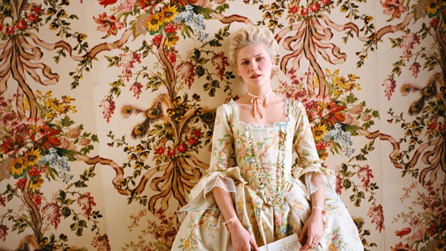 Kirsten Dunst jako Maria Antonia w filmie Sofii Coppoli.