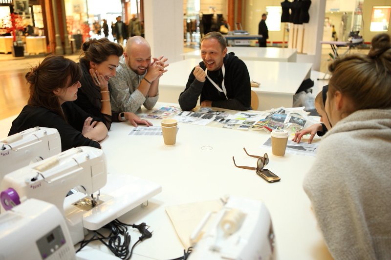 Uczestnicy warsztatów z Rafałem Antosem