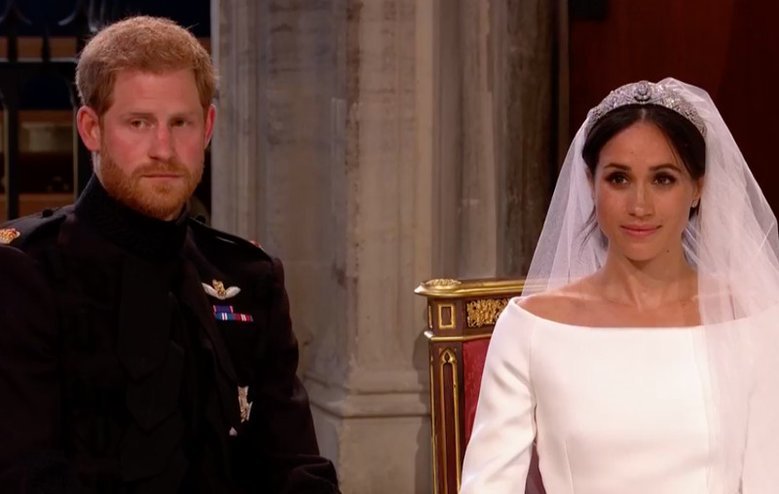 Kobieta do tego stopnia wczuła się w rolę Meghan Markle, że oglądając transmisję ślubu... sama założyła suknię.