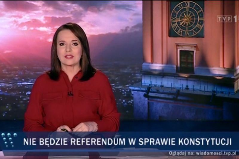 To senatorowie PO mieli odrzucić prezydenckie referendum.
