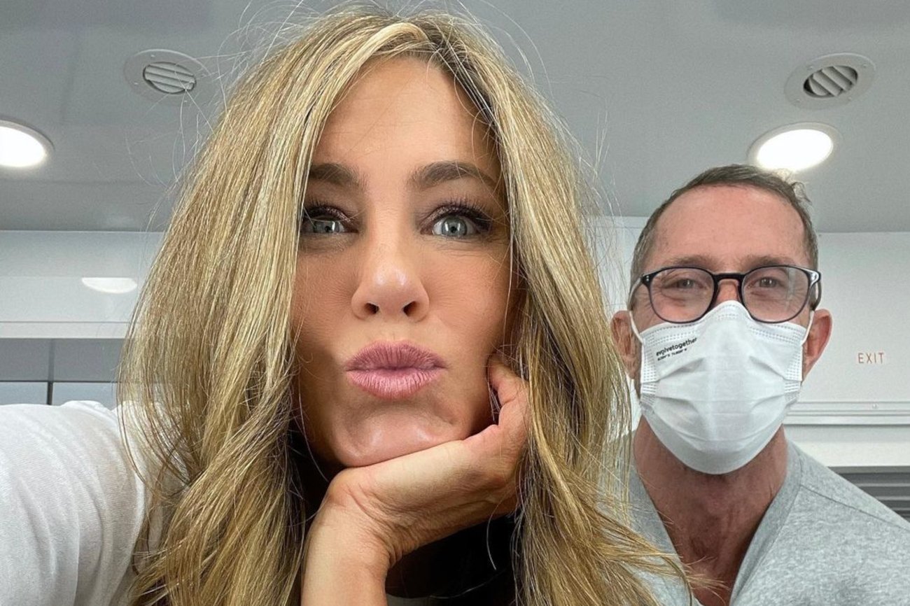 Jennifer Aniston odcina się od antyszczepionkowców.