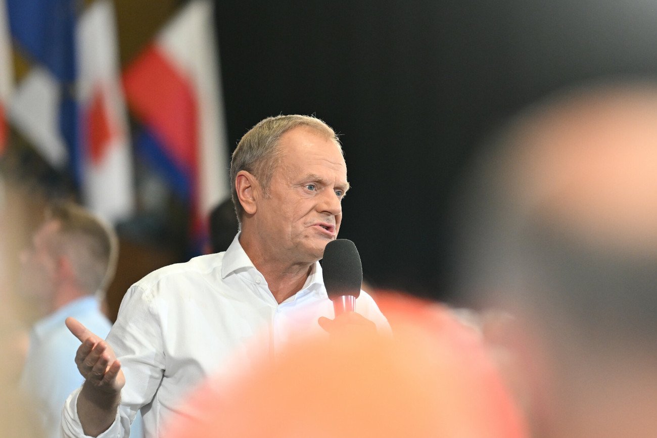 Czego spodziewać się po debacie w TVP? Jak chwyty mogą stosować zwłaszcza wobec Donalda Tuska?