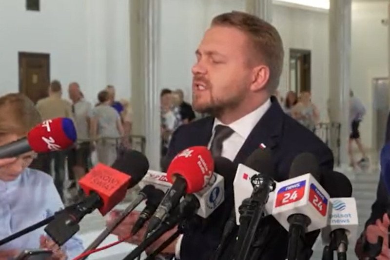 Ostra kłótnia wiceministra PiS z dziennikarką. “Pani się zachowuje jak niemiecki rząd!”