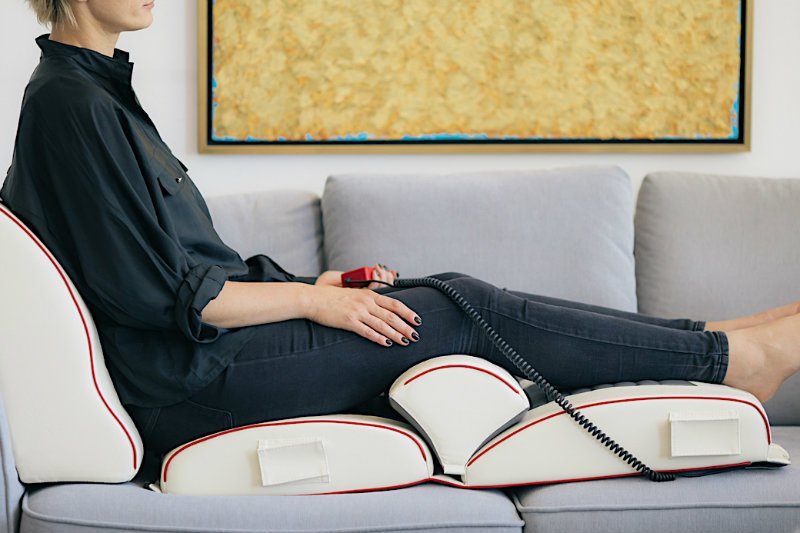 Wibroterapia to sposób na walkę z bólem kręgosłupa. Czy warto jej spróbować?