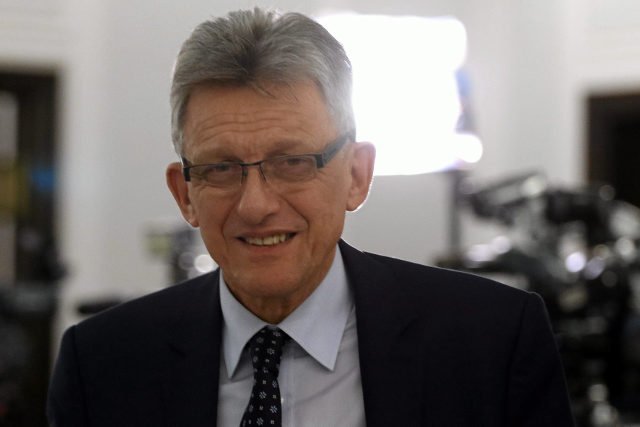 Stanisław Piotrowicz zgłosił dziś projekt nowelizacji ustawy o trybunale Konstytucyjnym