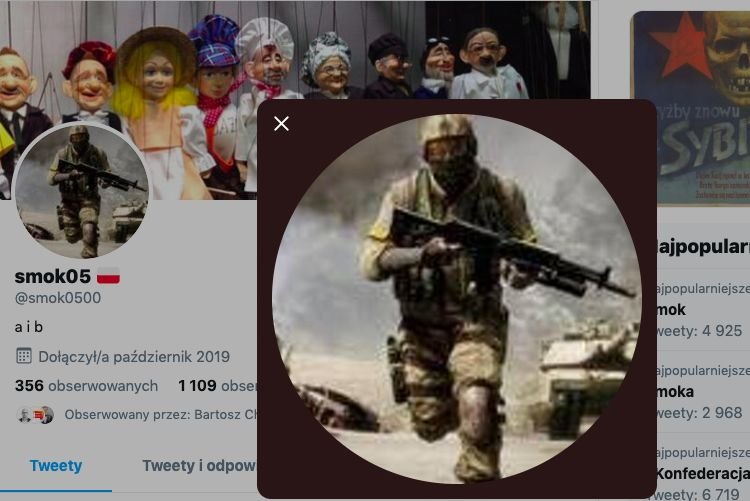 Latami obrażał na Twitterze zwykłych internautów i osoby publiczne. Teraz "Gazeta Wyborcza" ujawniła nazwisko pisowskiego hejtera.