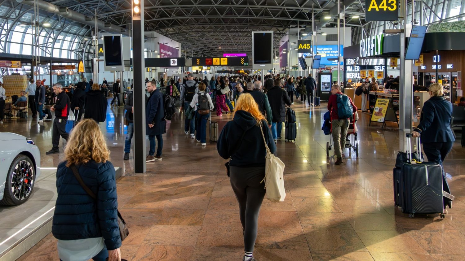 Strajki w Brukseli. Odwołają loty 12 maja