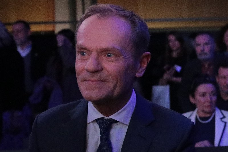 Donald Tusk wezwał do obrony sądów.