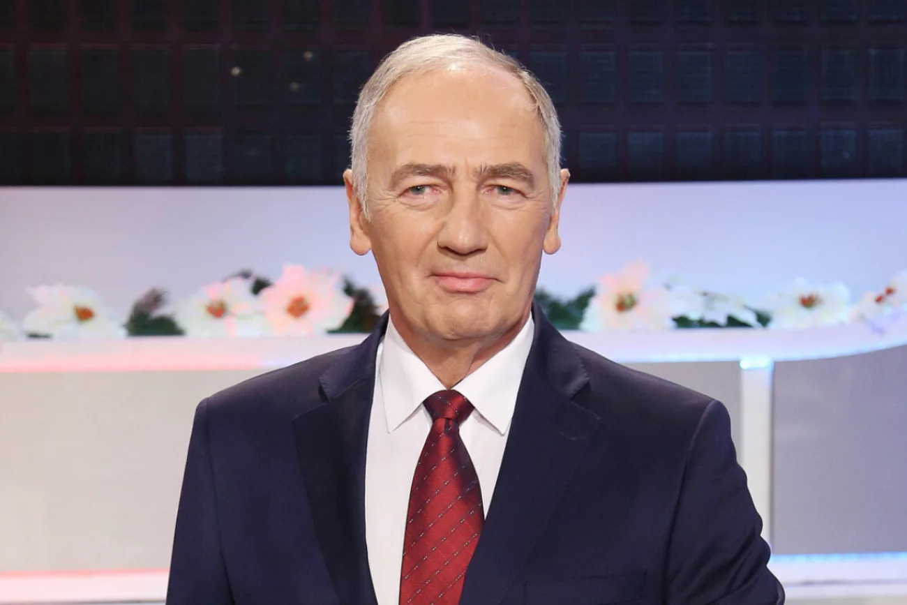 Karol Strasburger udzielił wywiadu "Jastrząb Post". Poruszono w nim kwestię zmian w TVP. Karol Strasburger udzielił wywiadu "Jastrząb Post". Poruszono w nim kwestię zmian w TVP.