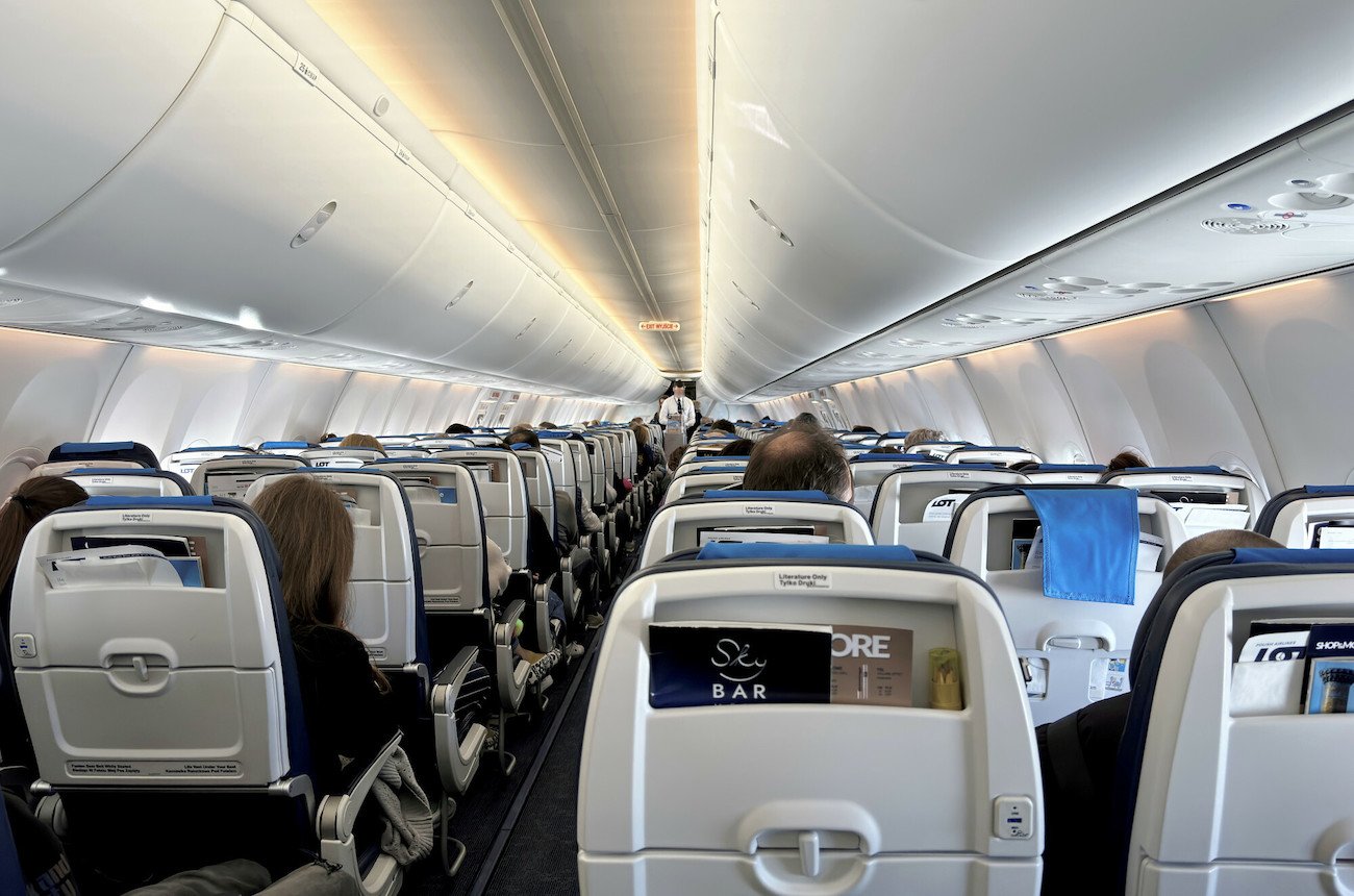 Chwile grozy w samolocie do Katowic. "Byliśmy niewiele od katastrofy". (Zdjęcie poglądowe)