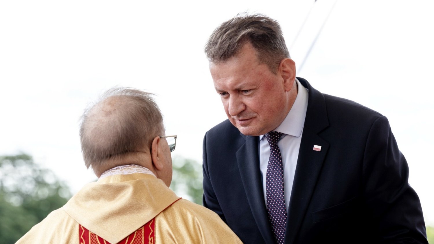 Miliony z MON dla o. Rydzyka. Prokuratura wszczęła śledztwo.