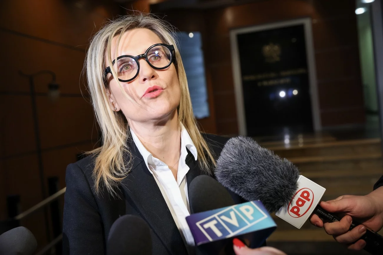 Kluczowa wątpliwość ws. przesłuchania Skrzypek. Chodzi o lukę w protokole Wątpliwości ws. przesłuchania Barbary Skrzypek. Chodzi o lukę w protokole