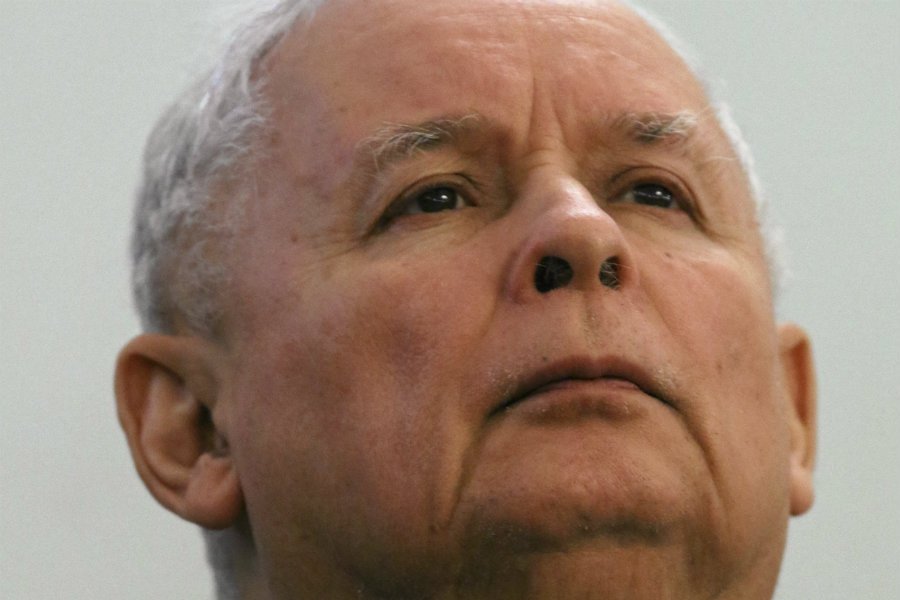 Według informacji "Dziennika Gazety Prawnej" Prawo i Sprawiedliwość planuje zaostrzenie kursu z Komisją Europejską.