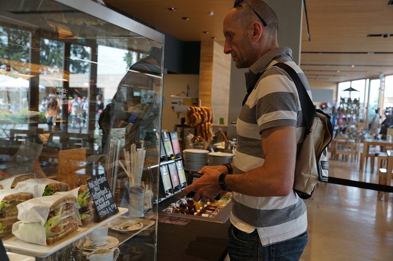 W pełni automatyczne restauracje to przyszłość branży gastronomicznej?