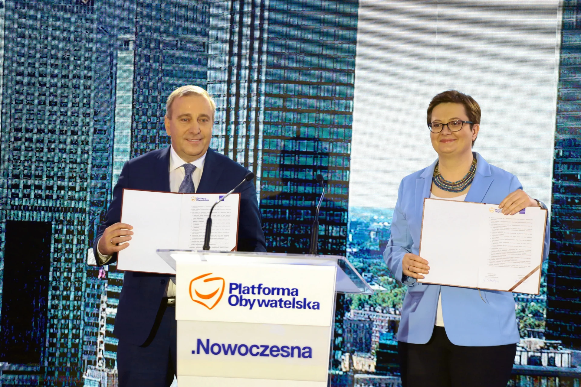 Platforma Obywatelska i Nowoczesna zawiązały Koalicję Obywatelską, by razem wygrać nadchodzące wybory