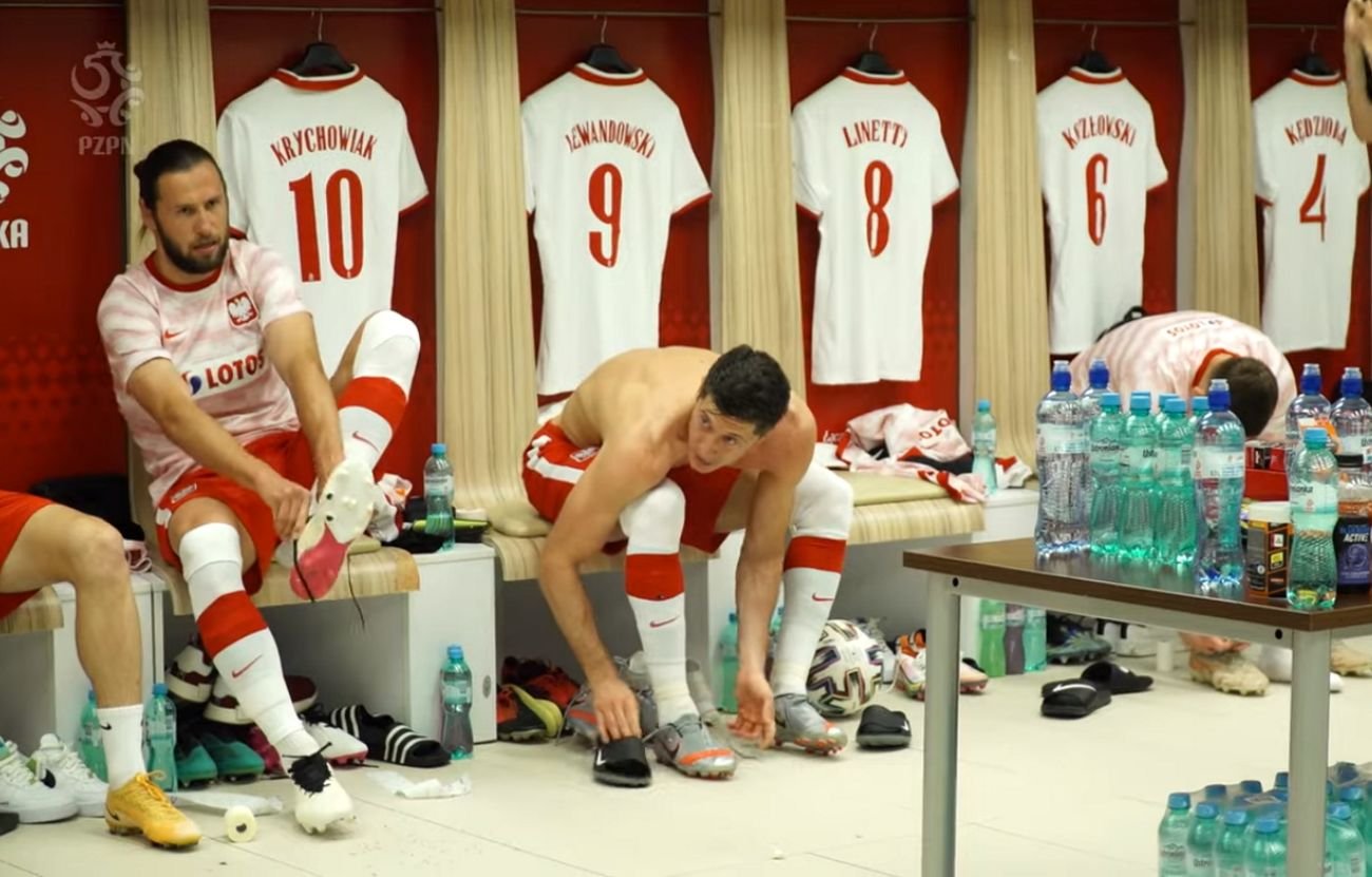 Robert Lewandowski przed meczem z Islandią motywował zespół do walki