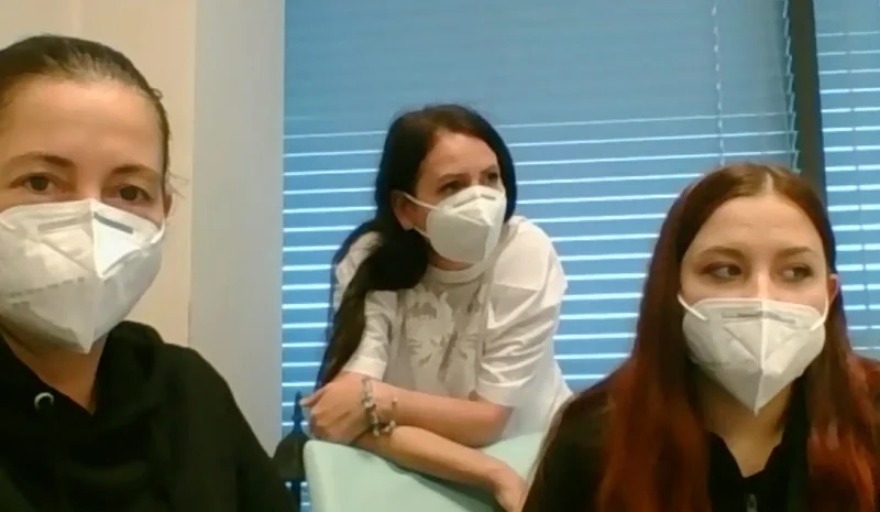 Bogumiła Dudek, Monika Stańda-Nowakowska i Agnieszka Fijoł opowiadają o pracy przy testowaniu w kierunku COVID-19.
