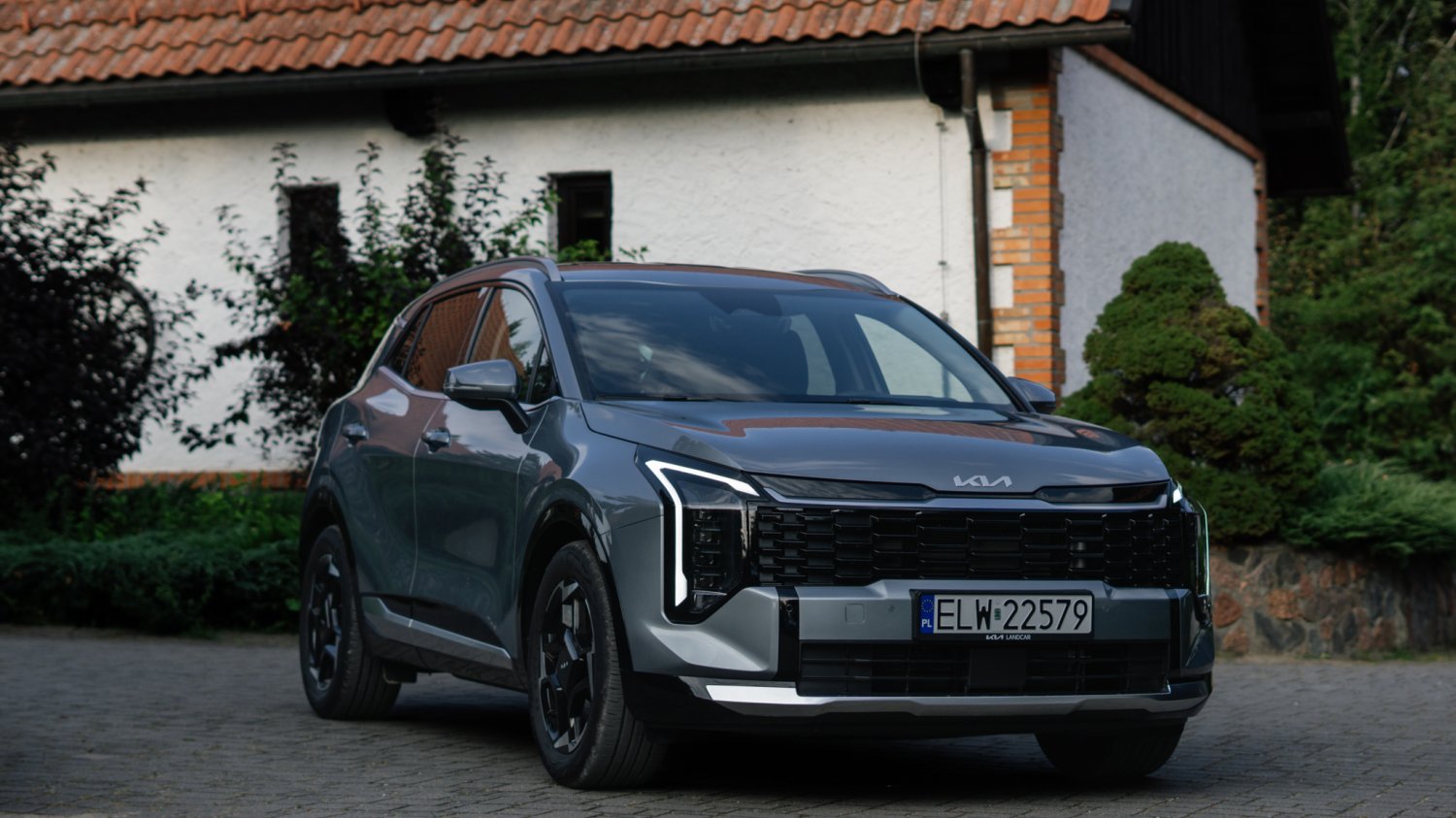 Nowa Kia Sportage 2025 – pierwsza jazda. Oto napędy, spalanie i cennik