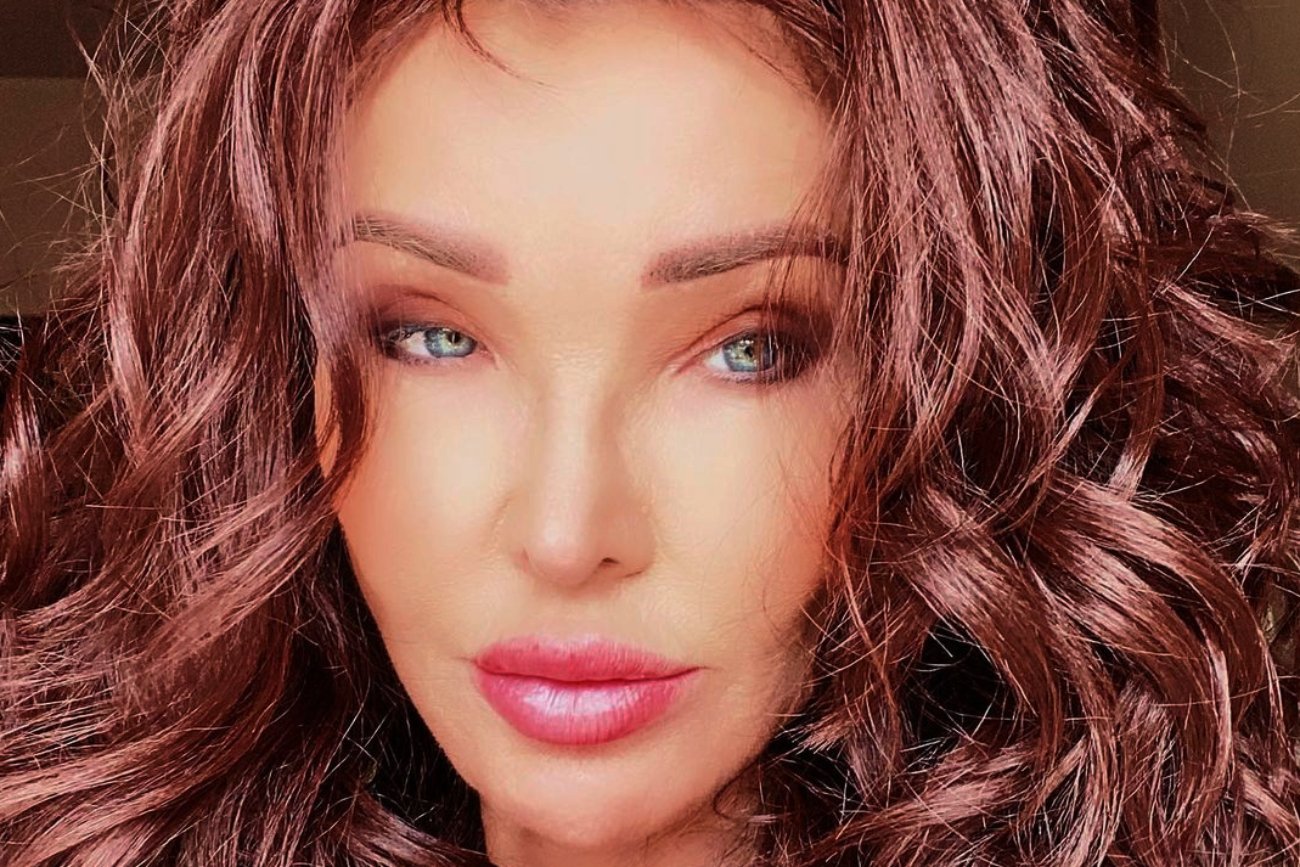 Ewa Minge walczyła z makijażem permanentnym. "Droga przez mękę"