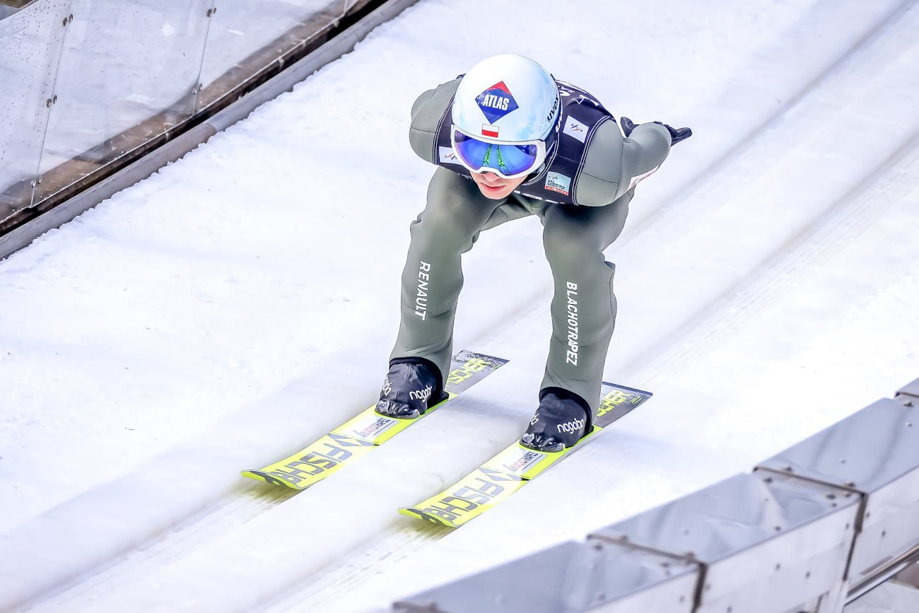 Kamil Stoch powrócił do Pucharu Świata w skokach narciarskich. Polak zaliczył świetny piątek w Willingen.