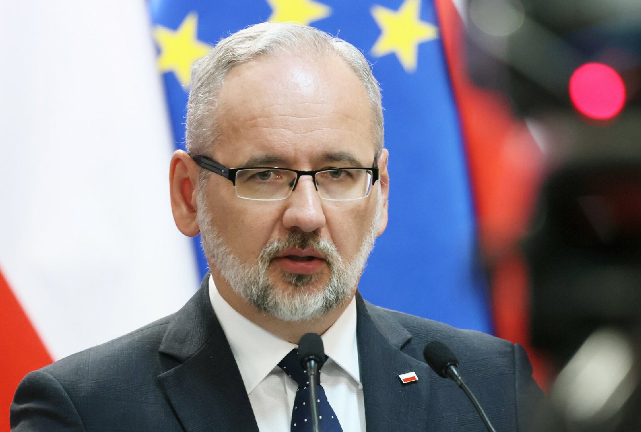 Adam Niedzielski o obostrzeniach. Mówi, co z maseczkami.