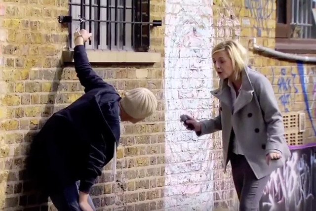 Niemcy wykupują w Polsce gaz pieprzowy i inne środki do samoobrony