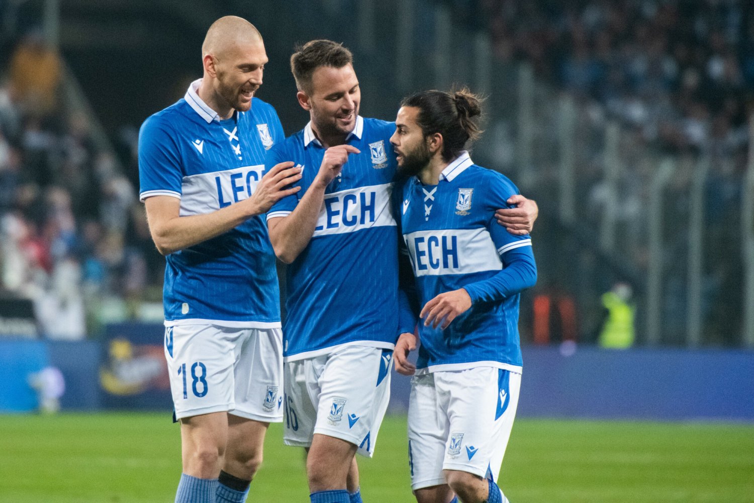 Lech Poznań wspaniale uczcił setną rocznicę założenia klubu, efektownie ograł Jagiellonię Białystok