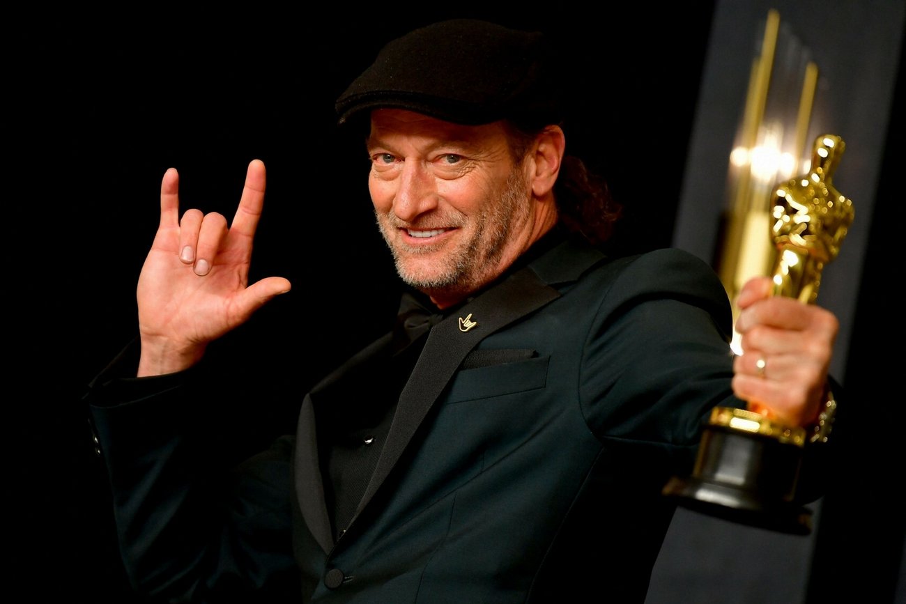 Troy Kotsur pierwszym mężczyzną ze społeczności osób Głuchych z Oscarem na koncie. Tegoroczna gala była porażką Netfliksa.