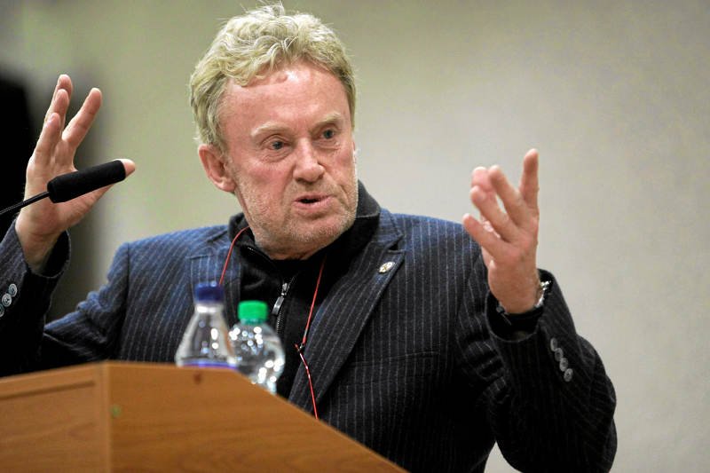 Daniel Olbrychski był gościem "Kropka nad i"