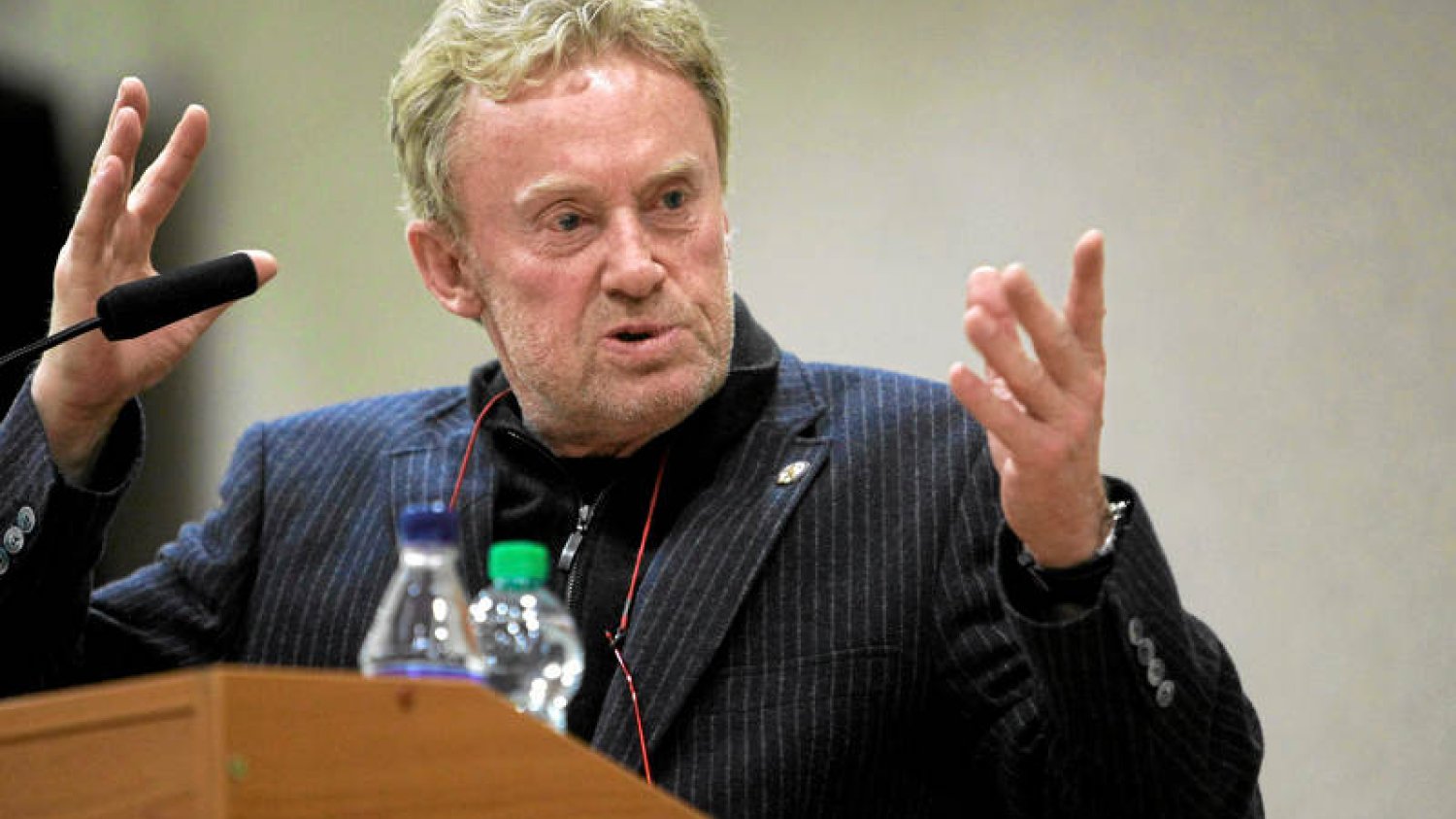 Daniel Olbrychski był gościem "Kropka nad i"