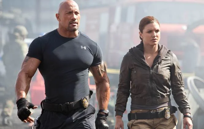 Dwayne Johnson ma przydomek "Skała". Uzasadniony przydomek.