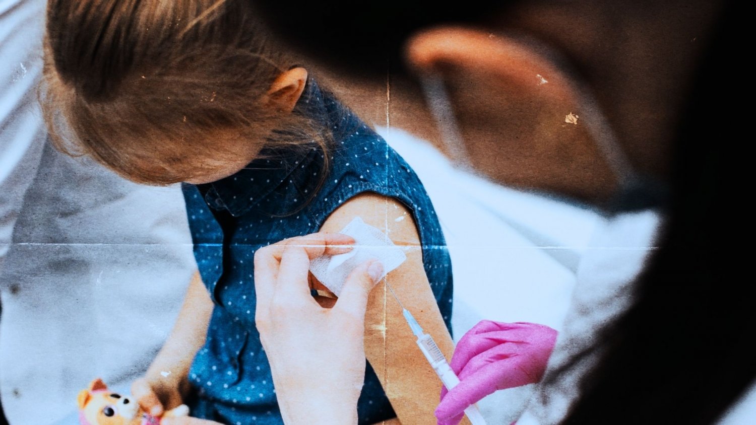 Nie chcą szczepić dzieci na HPV. "Po moim trupie", "Zaplanowane ludobójstwo"