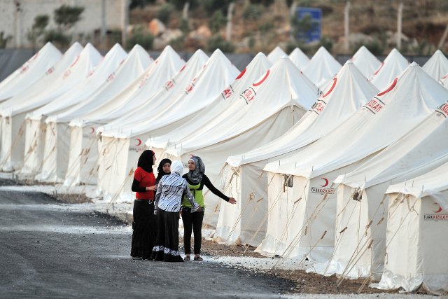 Obóz uchodźczy na granicy syryjsko-tureckiej