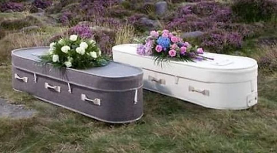 Książę Filip: ekologiczny pogrzeb. Trumna z wełny i hybrydowy Land Rover?