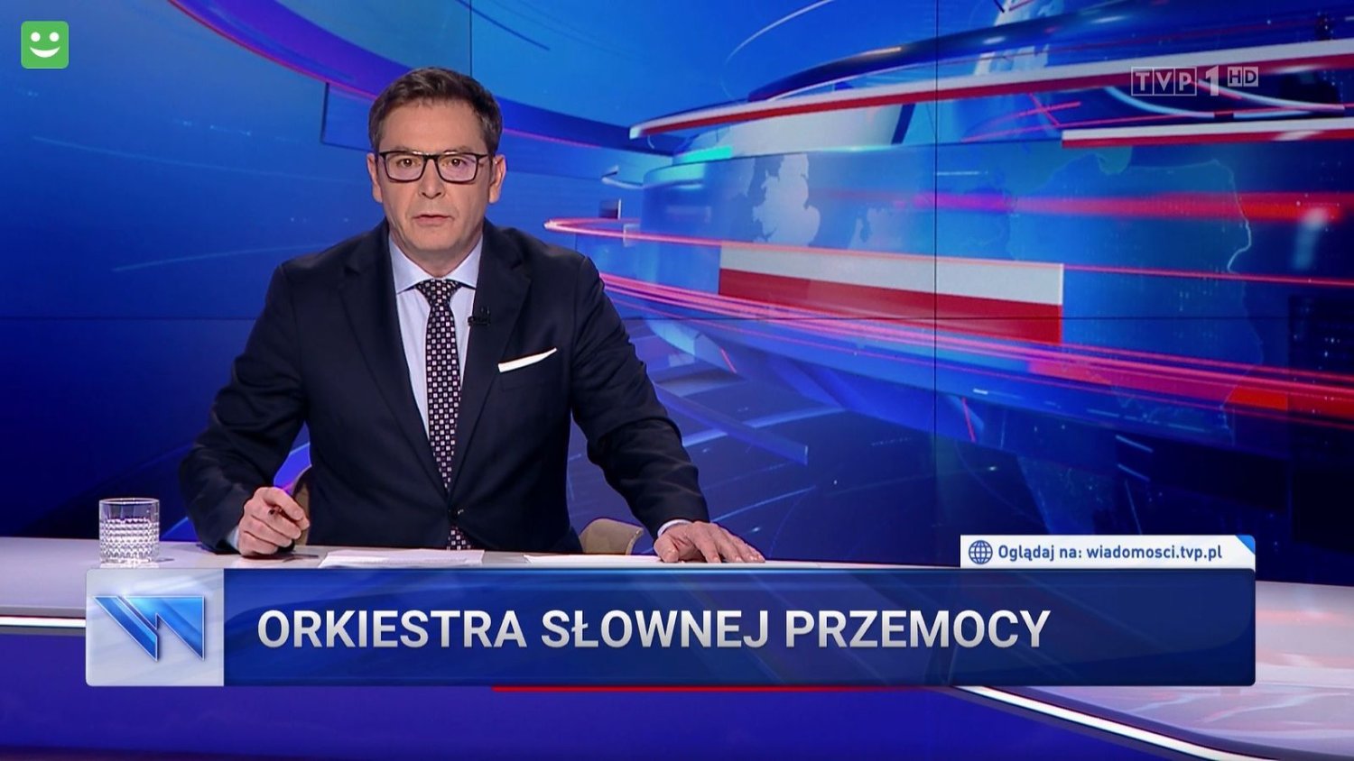 Pracownik TVP Maciej Sawicki powiązał wulgarne okrzyki o PiS na festiwalu Pol'and'Rock z powrotem Donalda Tuska do Polski.