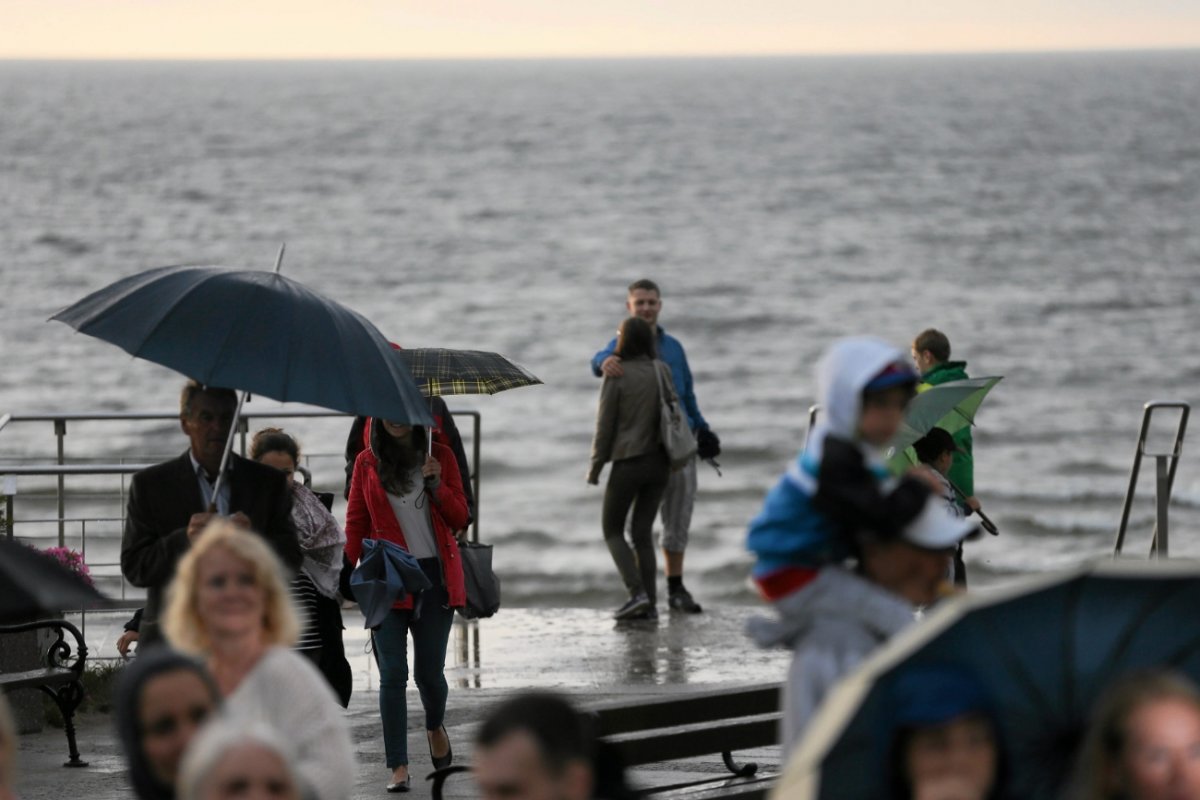 Idzie załamanie pogody. W tych regionach urlopowicze nie będą zadowoleni