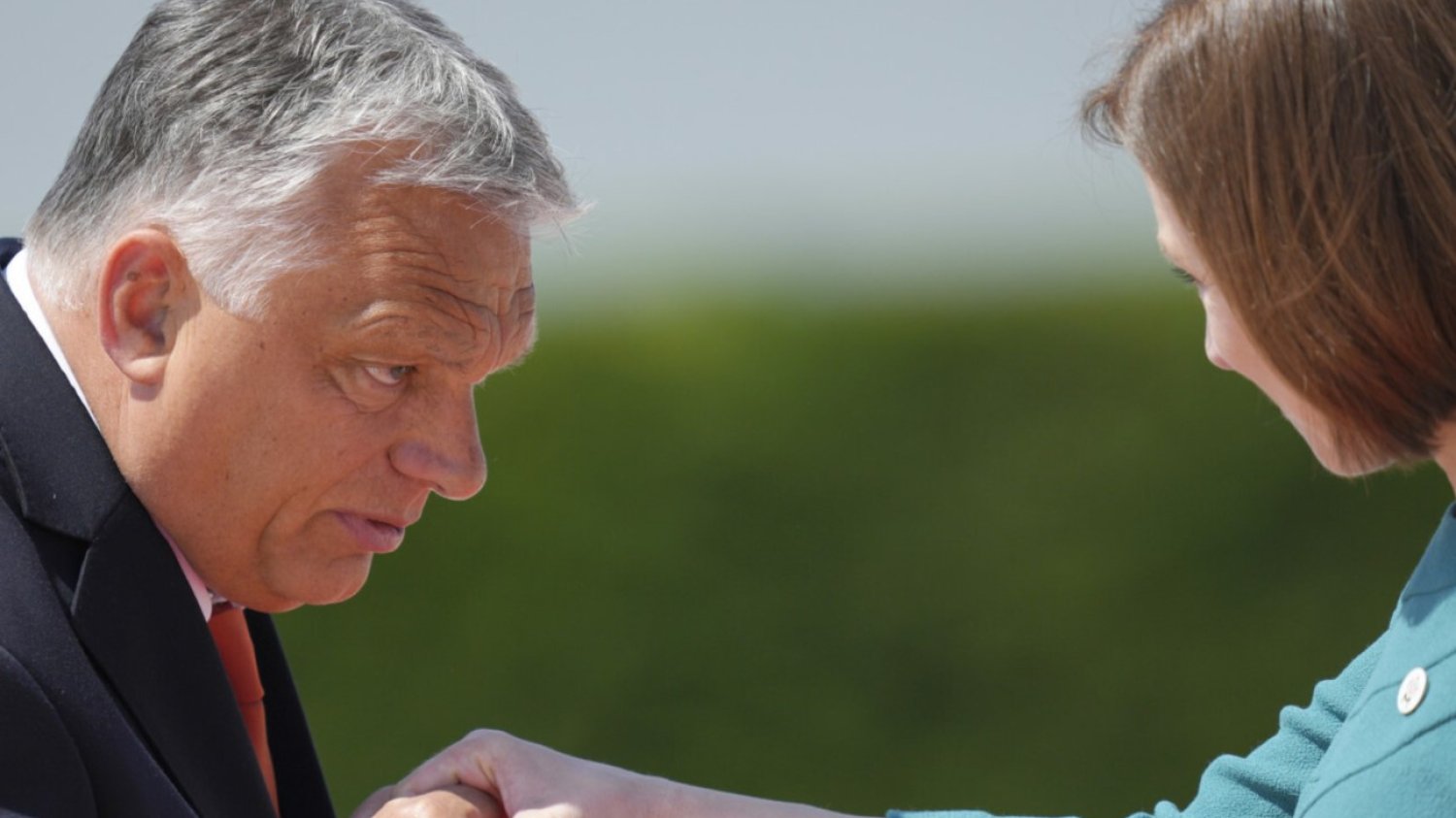 Viktor Orbán upokorzony przez prezydentkę Mołdawii.