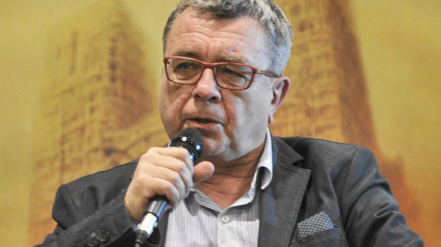 Grzegorz Miecugow już 10 lat ze "Szkłem kontaktowym": Nie jestem pokorny. Nikt mi nie mówi, co nadawać